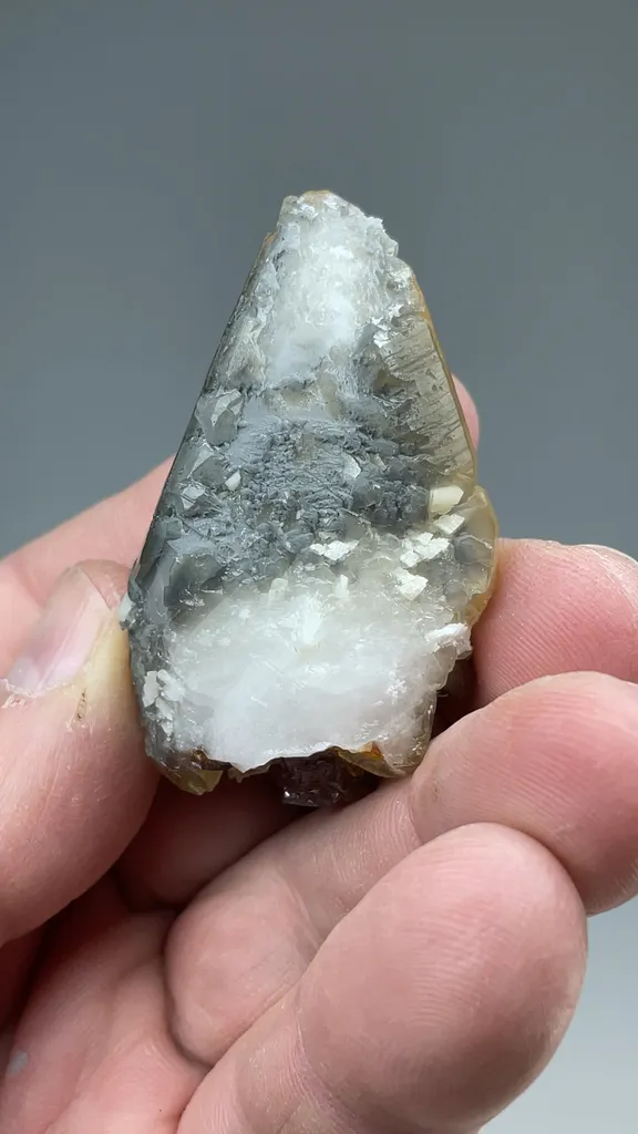 Calcite - image 2