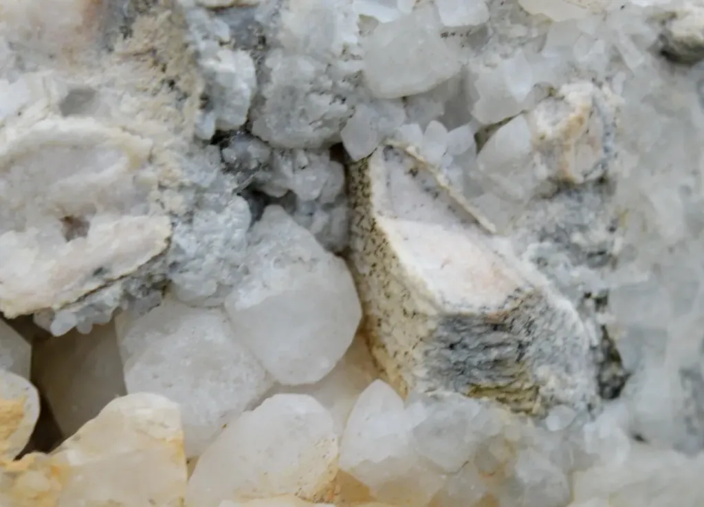 Calcite 4150 grams - Allenc, Mende, Lozère, Occitanie, France - image 7