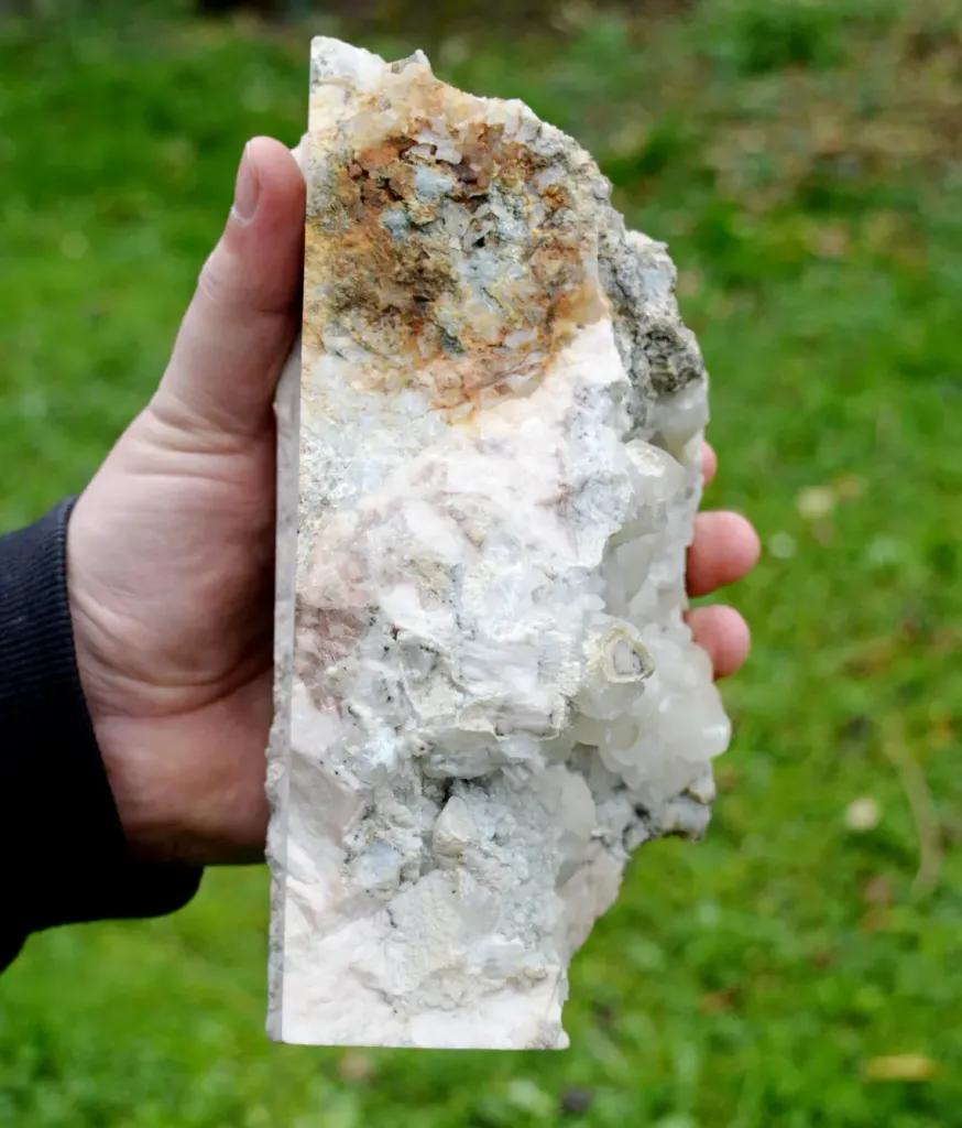 Calcite 4150 grams - Allenc, Mende, Lozère, Occitanie, France - image 10