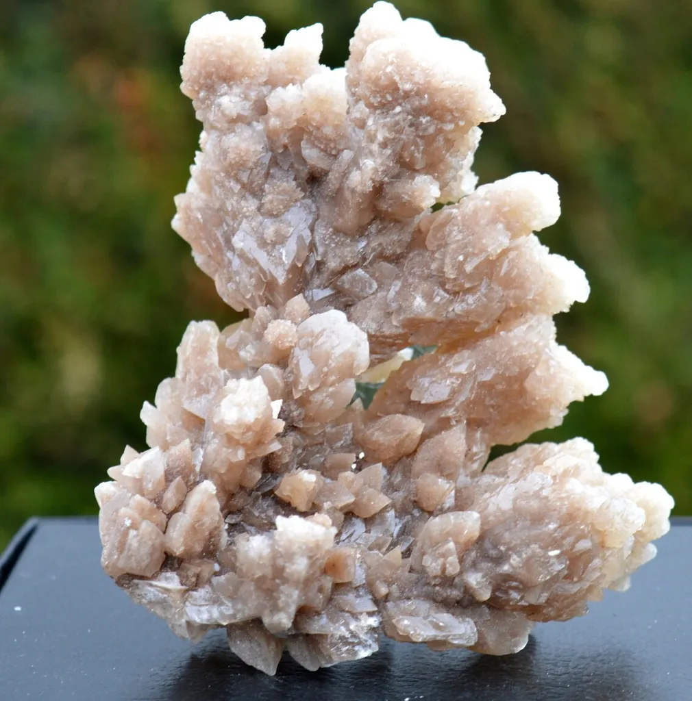 Calcite 500 grams - Santa Eulalia District, Mun. from Aquiles Serdan, Chihuahua, Mexico image