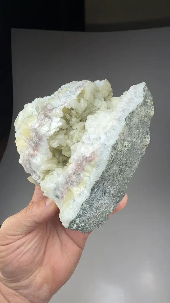 Calcite - image 2