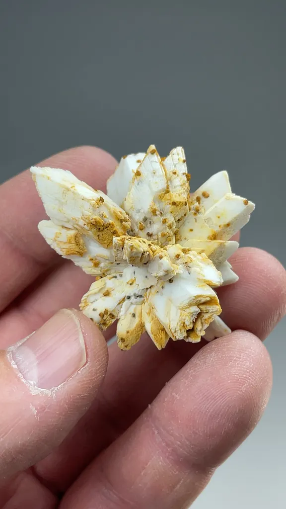 Calcite after Gypsum - image 2