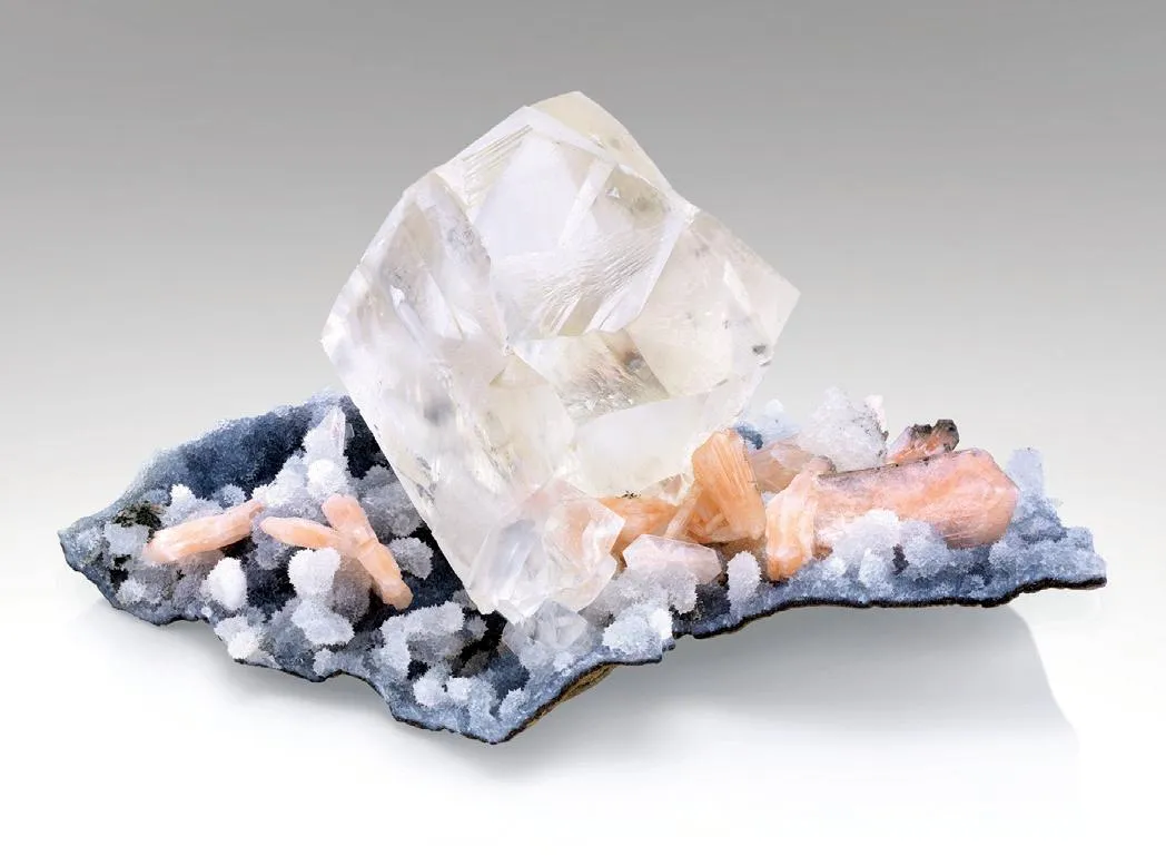 Calcite, Apophyllite, Stilbite - image 1