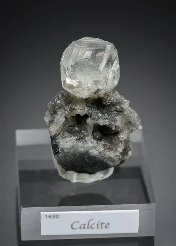Calcite - image 1