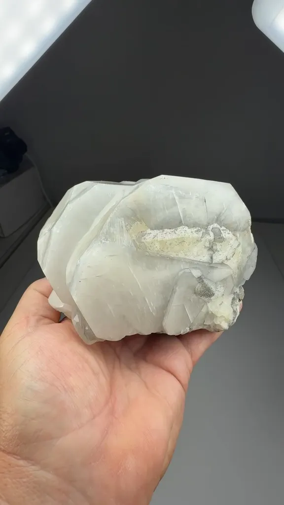 Calcite - image 2