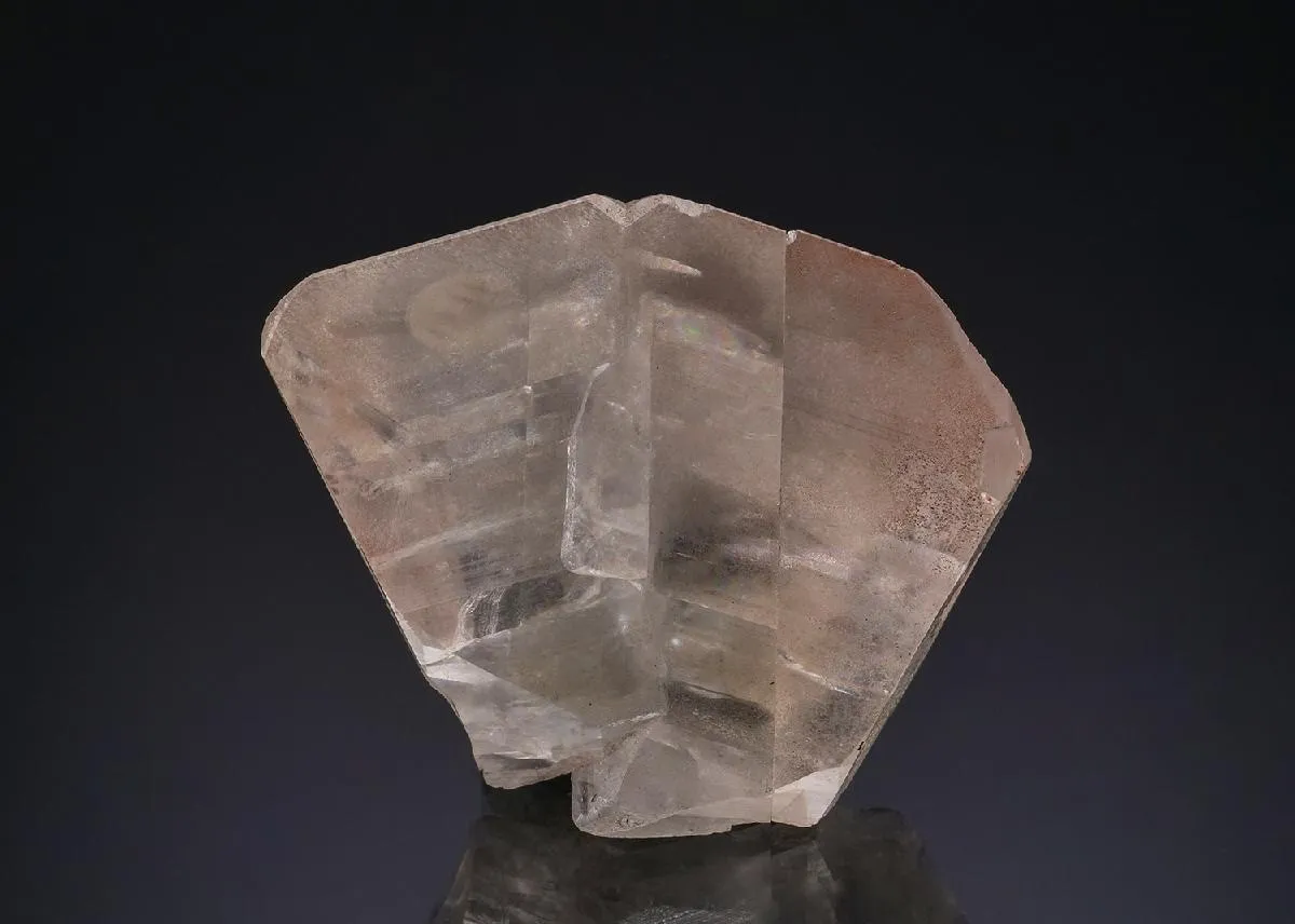 Calcite 'Butterfly twin' - image 1