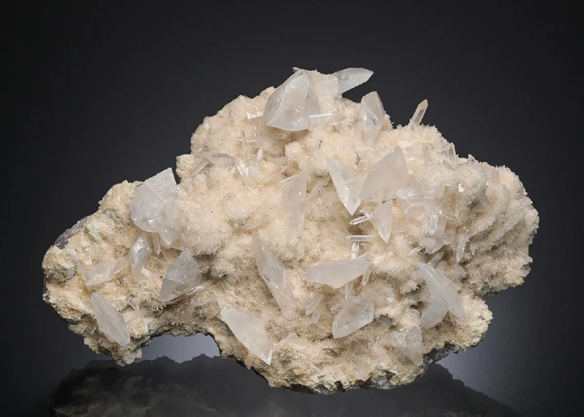 Calcite BUTTERFLY TWINS - image 1