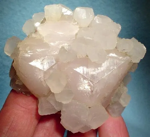 Calcite, Calcite (Var: Manganoan Calcite) image