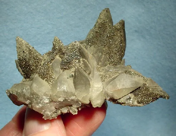 Calcite, Chalcopyrite image