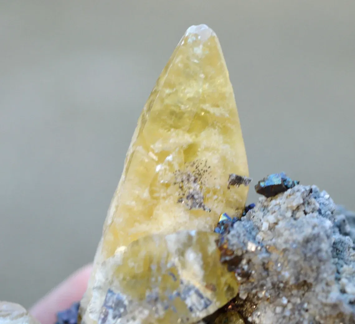 Calcite & Chalcopyrite 190 grams - Joplin Field, Tri-State District, Jasper Co., Missouri, USA - image 5
