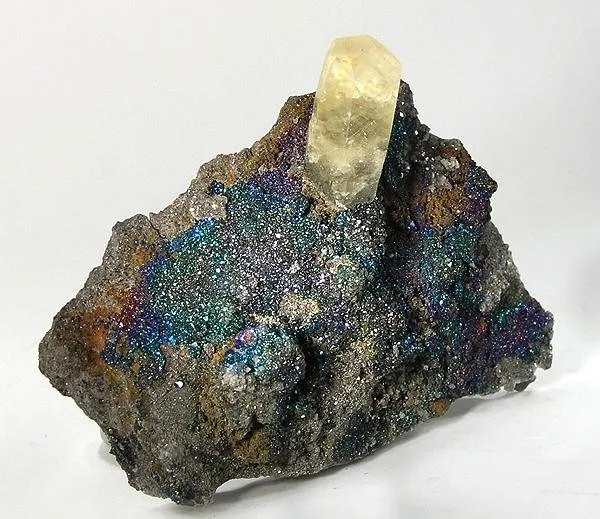 Calcite, Chalcopyrite image