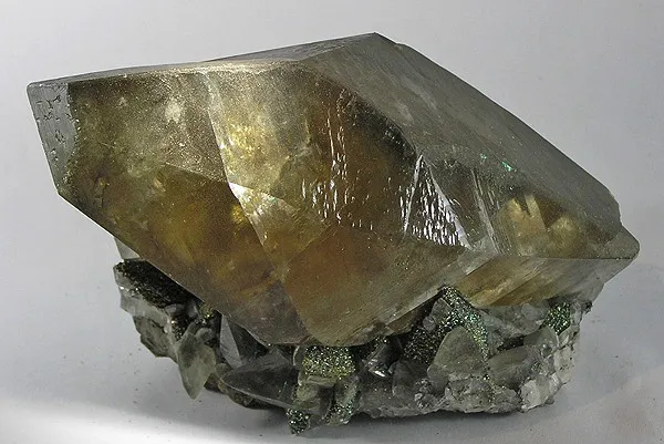 Calcite, Chalcopyrite image