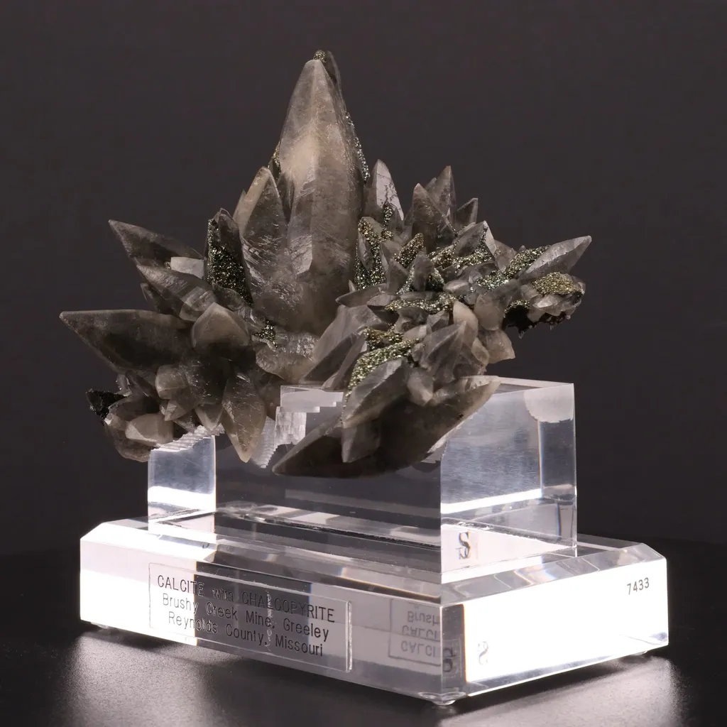 Calcite, Chalcopyrite - image 2