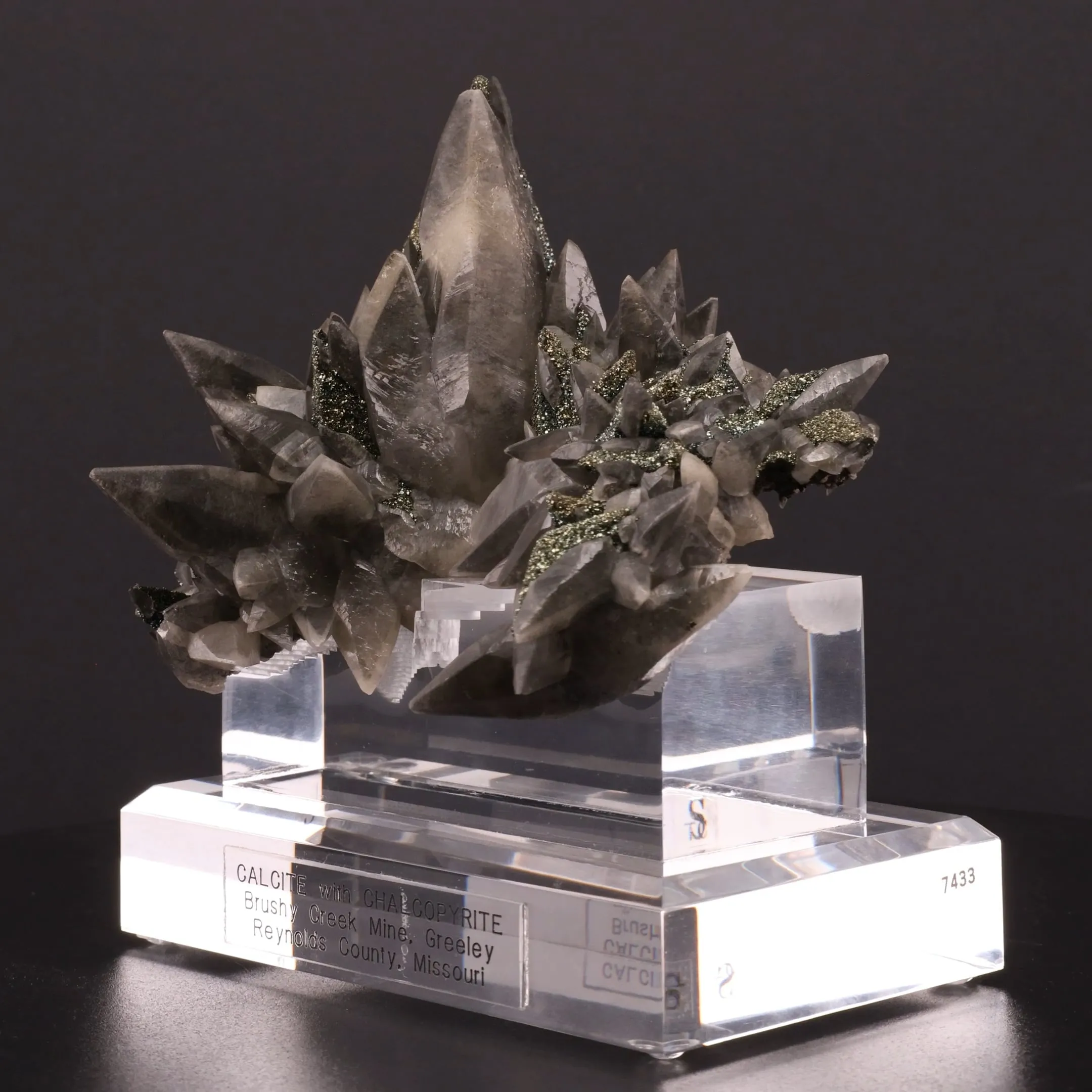 Calcite, Chalcopyrite - image 2