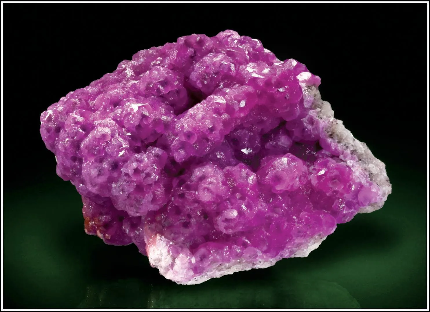 Calcite (Cobalt-rich) - image 1