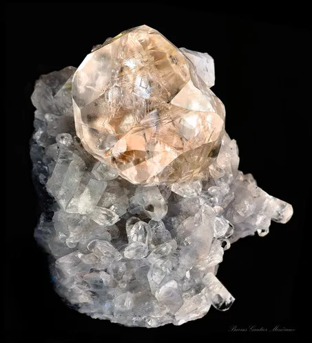 Calcite image