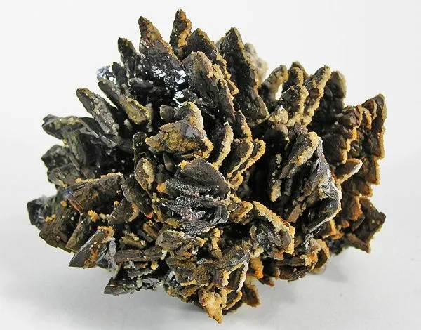 Calcite, Descloizite - image 1