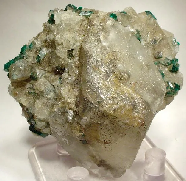 Calcite, Dioptase image
