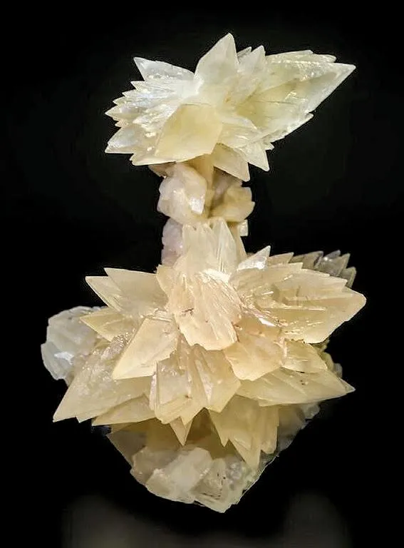 Calcite, Dolomite image