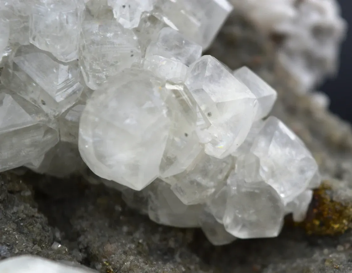 Calcite Dolomite Chalcopyrite - 1128 grams - Moscona, Asturias, Spain - image 3