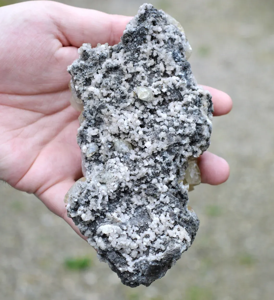 Calcite & dolomite Chalcopyrite 780 grams - Joplin Field, Tri-State District, Missouri, USA - image 6