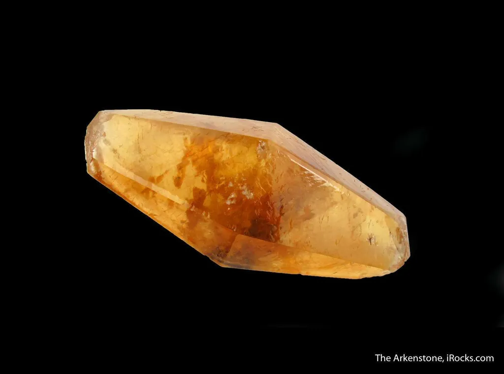 Calcite (DT, twinned) - image 3