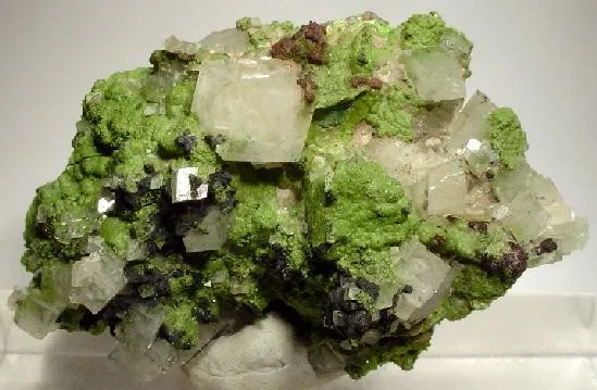 Calcite, Duftite image