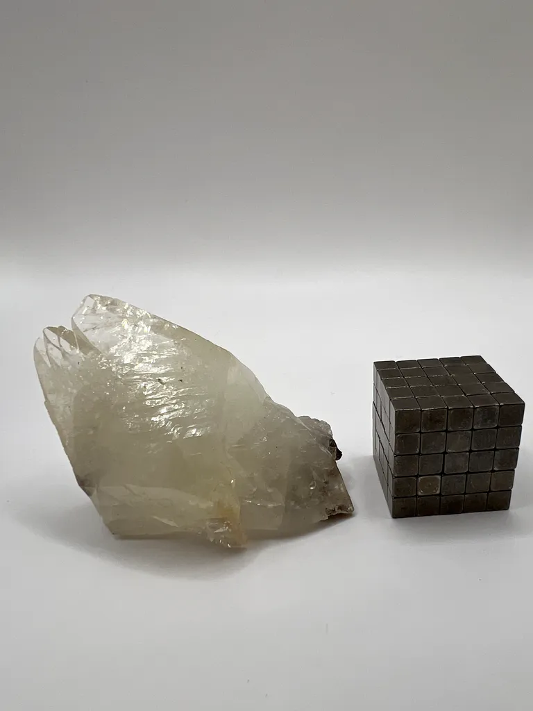 Calcite - Elmwood Mine - 10055 - image 4