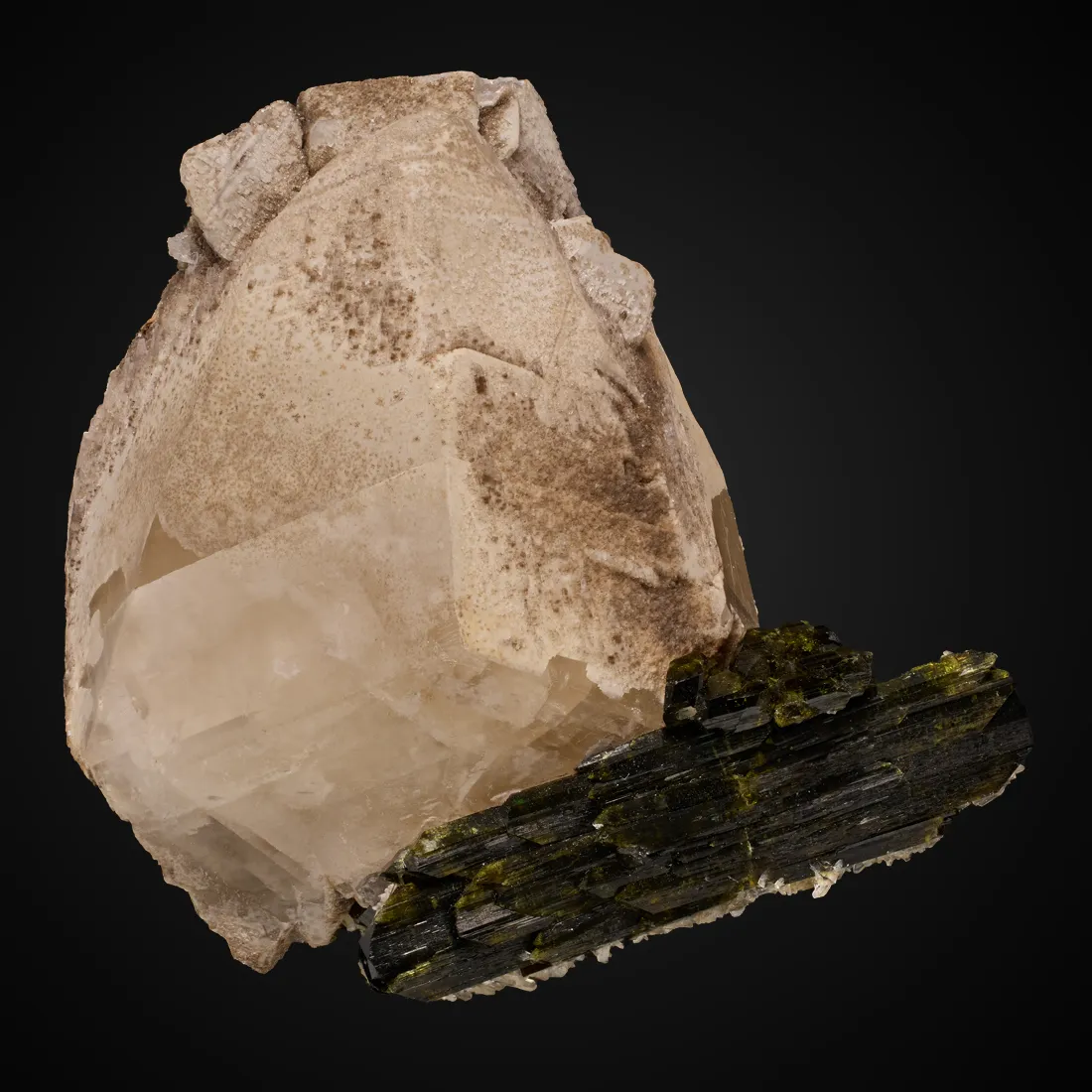 Calcite, Epidote - image 1