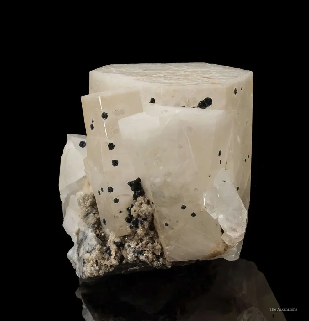 Calcite (Ex. Duke Stephan Hapsburg) - image 3