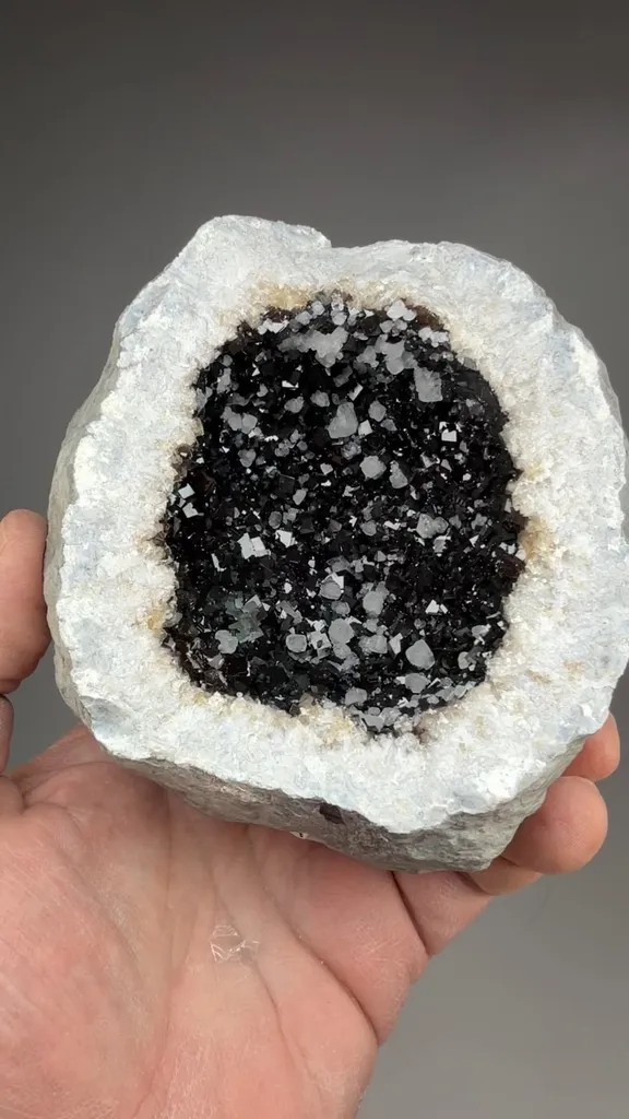 Calcite - image 2