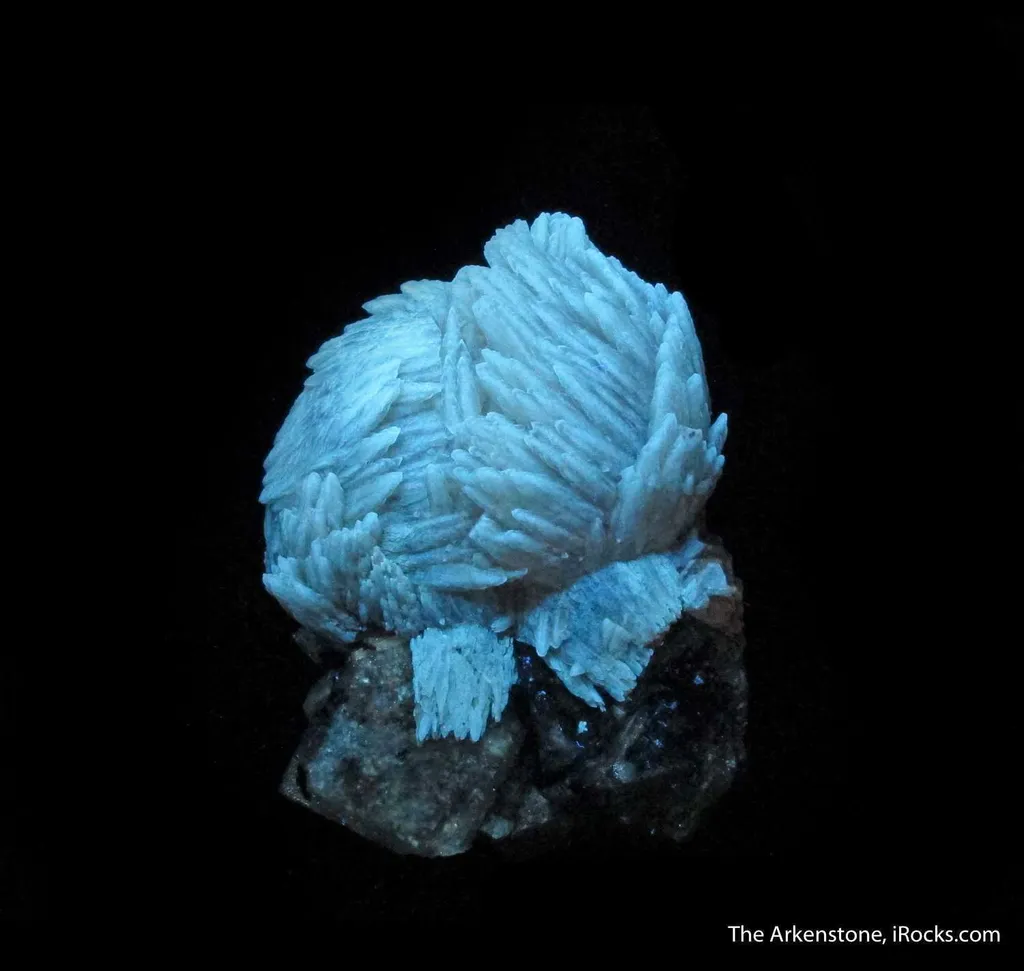 Calcite (fl) on Fluorite - image 5