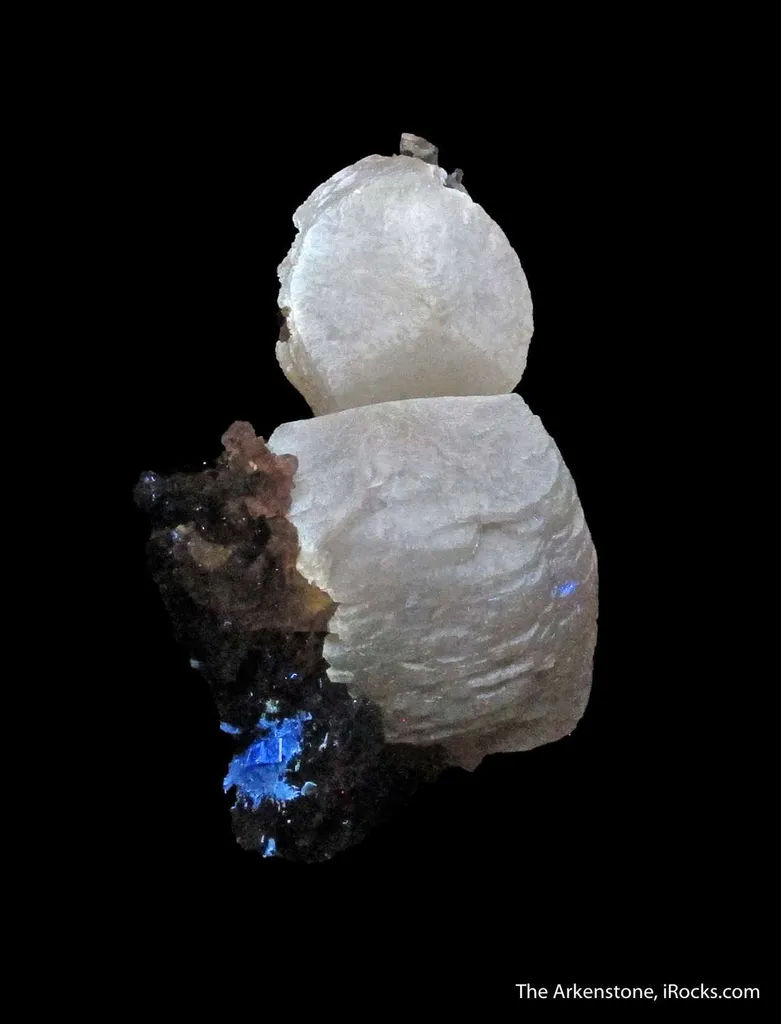 Calcite (fl) with Fluorite and Sphalerite - image 4