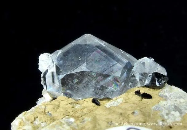 Calcite (Fluorescent) - image 3