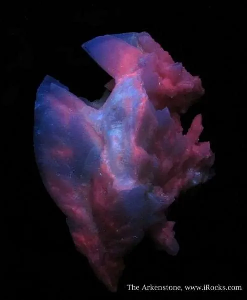 Calcite (Fluorescent) - image 6