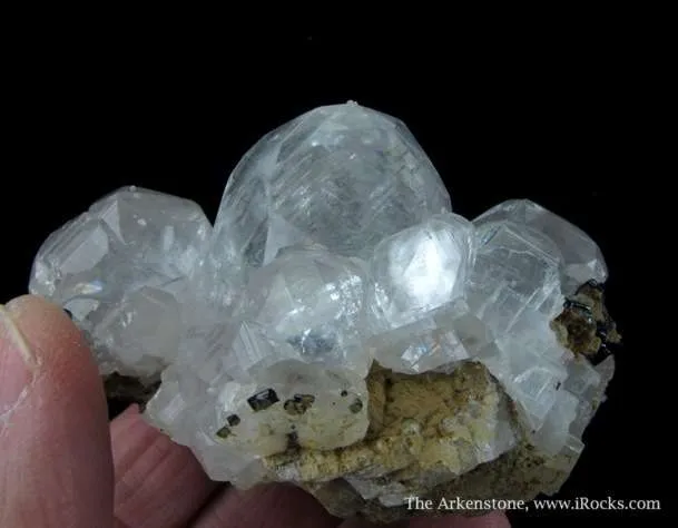 Calcite (Fluorescent) - image 4