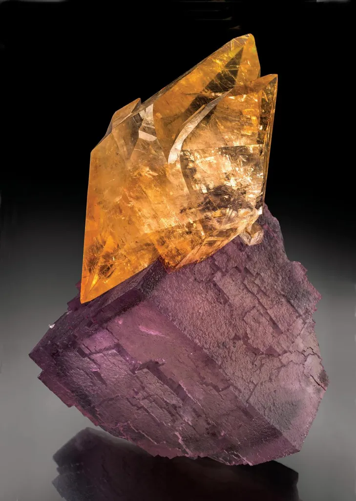 Calcite, Fluorite image
