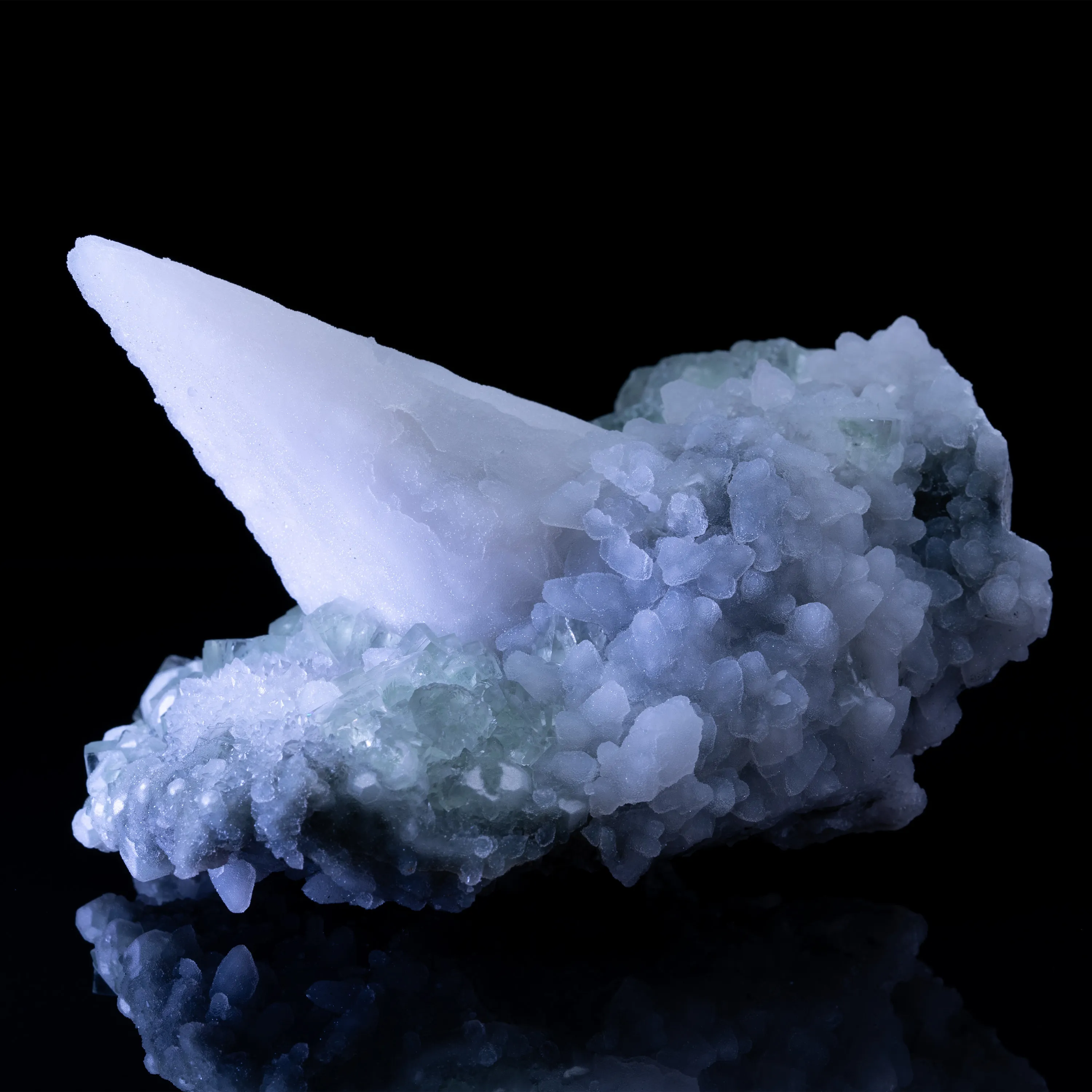Calcite, Fluorite, Quartz from China, Fujian, Quanzhou - image 3