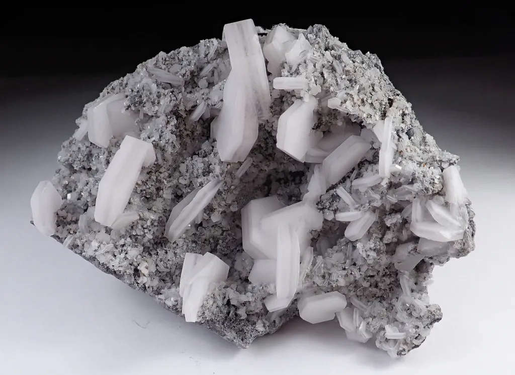 Calcite from China, Fujian, Zhudi lead-zinc mine, Zhudi Village, Liancheng County, Longyan Prefectur image