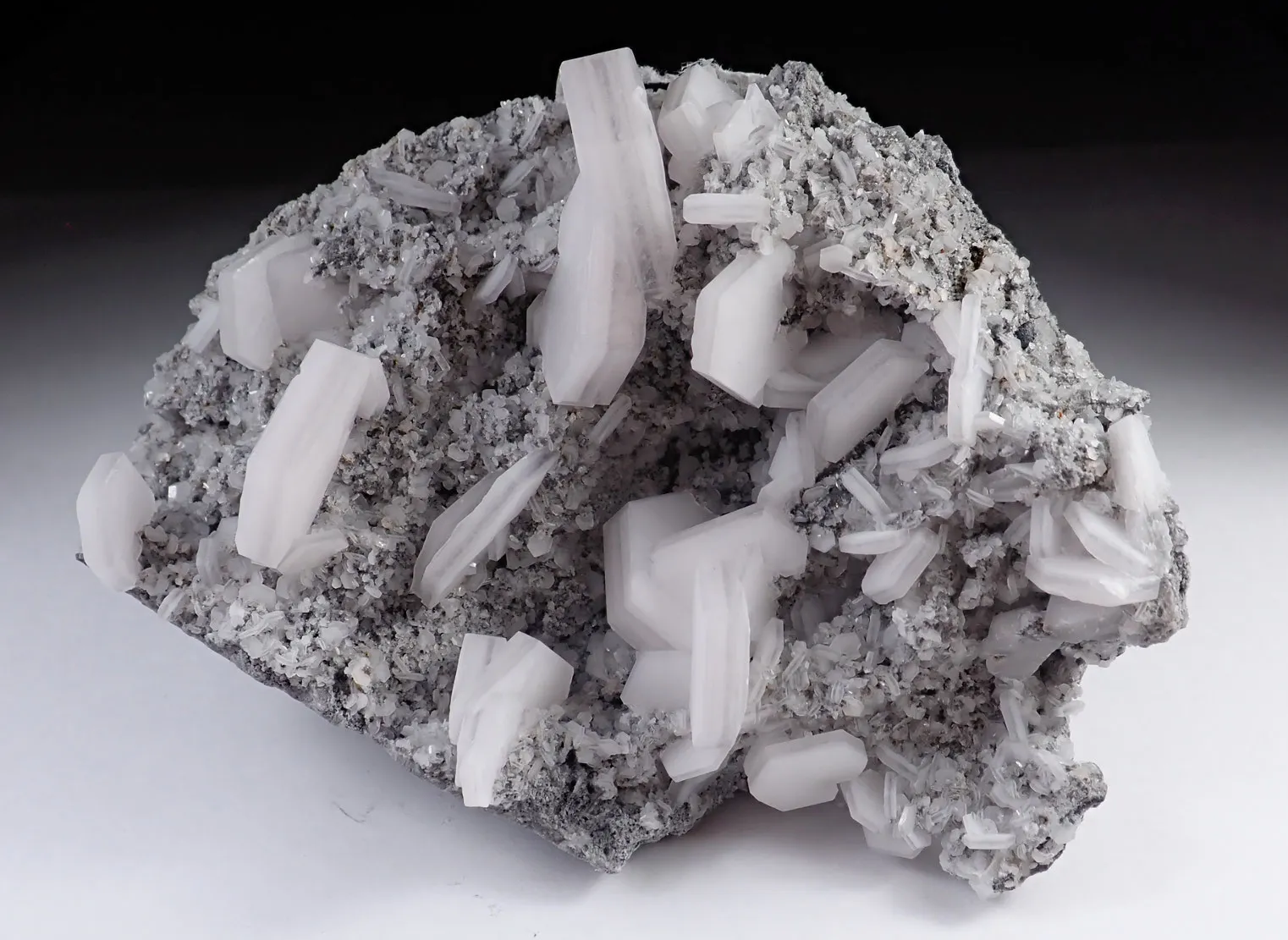 Calcite from China, Fujian, Zhudi lead-zinc mine, Zhudi Village, Liancheng County, Longyan Prefectur - image 1