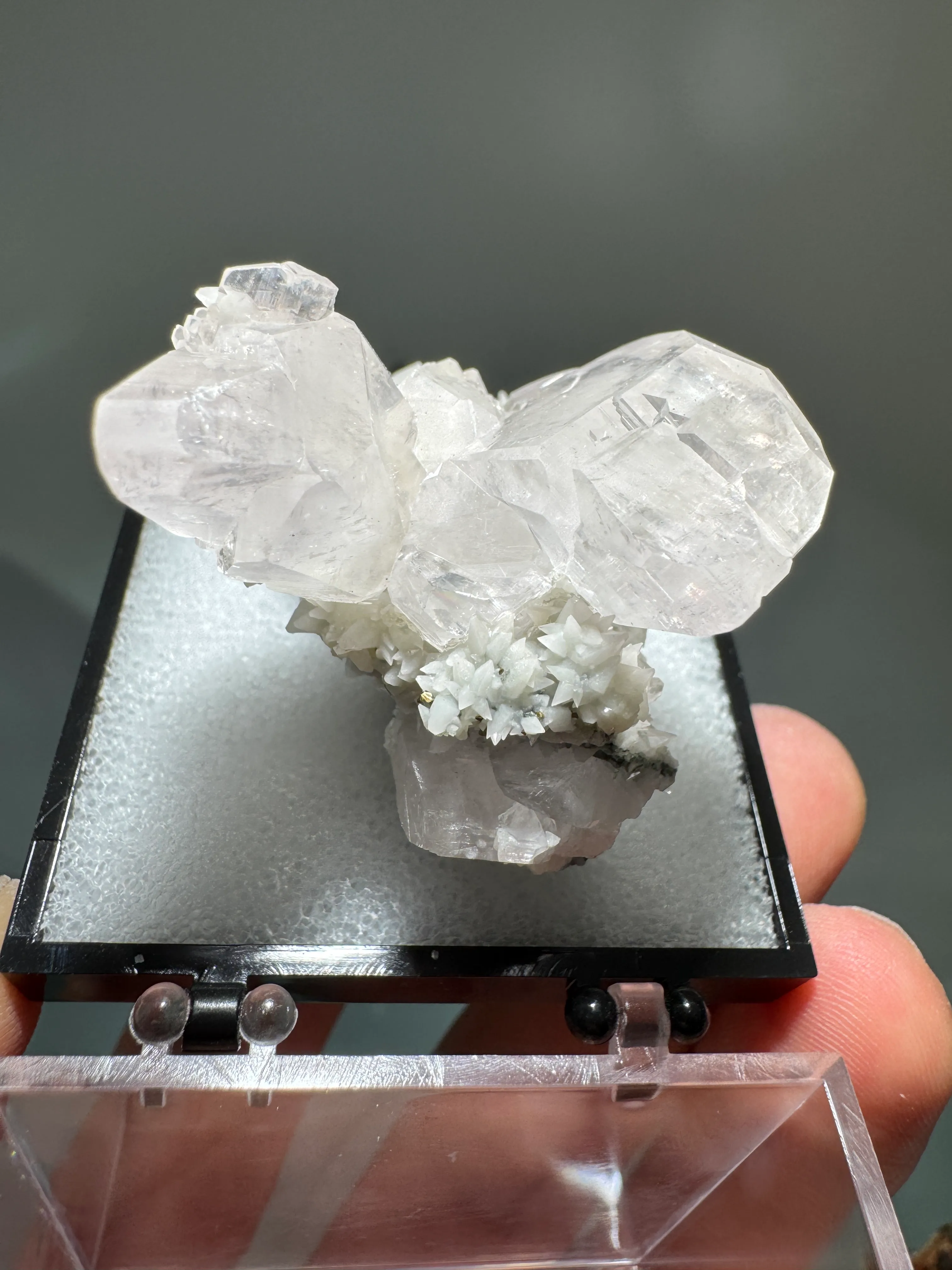 Calcite from China, Hubei, Huangshi, Daye Co., Fengjiashan Mine - image 4