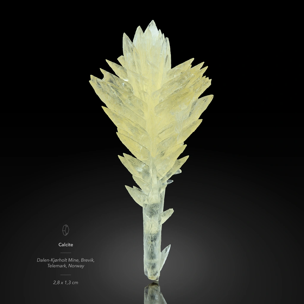 Calcite from Dalen-Kjørholt Mine, Kjørholt, Brevik, Telemark, Norway image