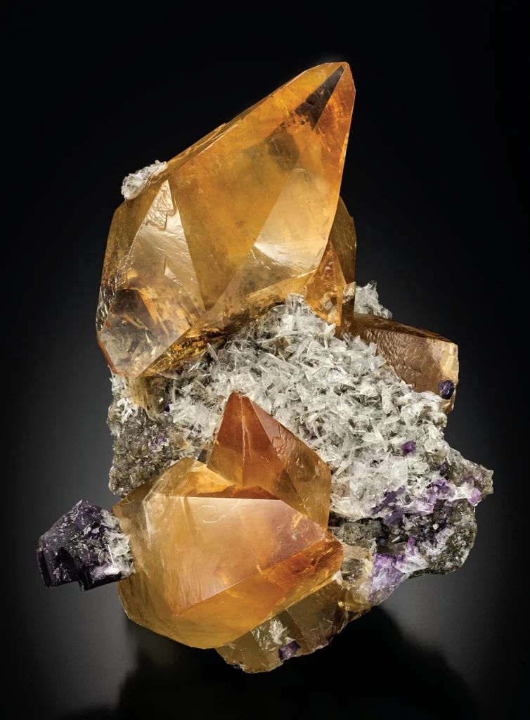 Calcite from Denton Mine, Harris Creek Mining Sub-District, Hardin County, Illinois, USA image