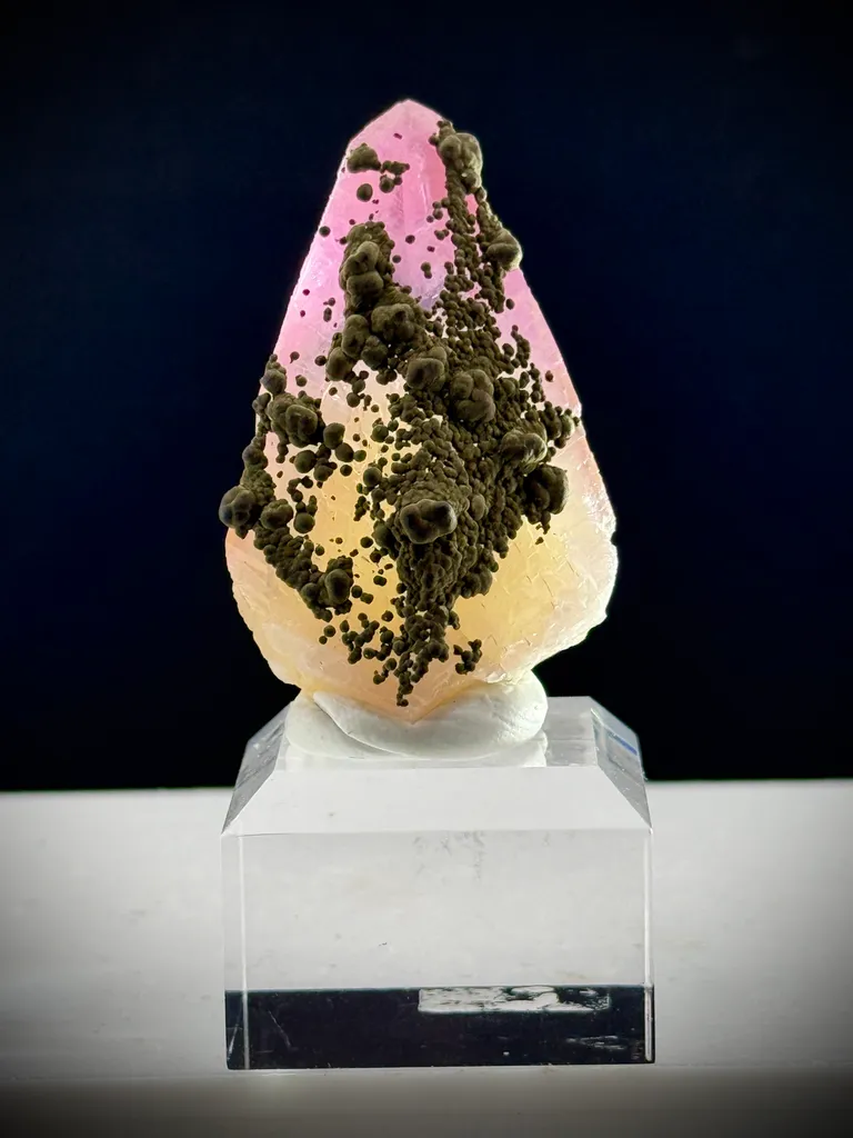 Calcite from DR Congo - image 2