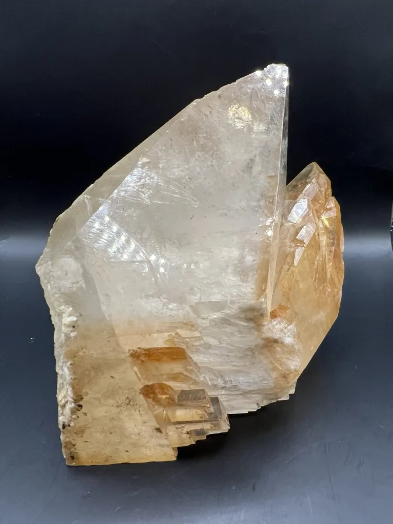 Calcite from Elmwood Mine - 10064 - image 4