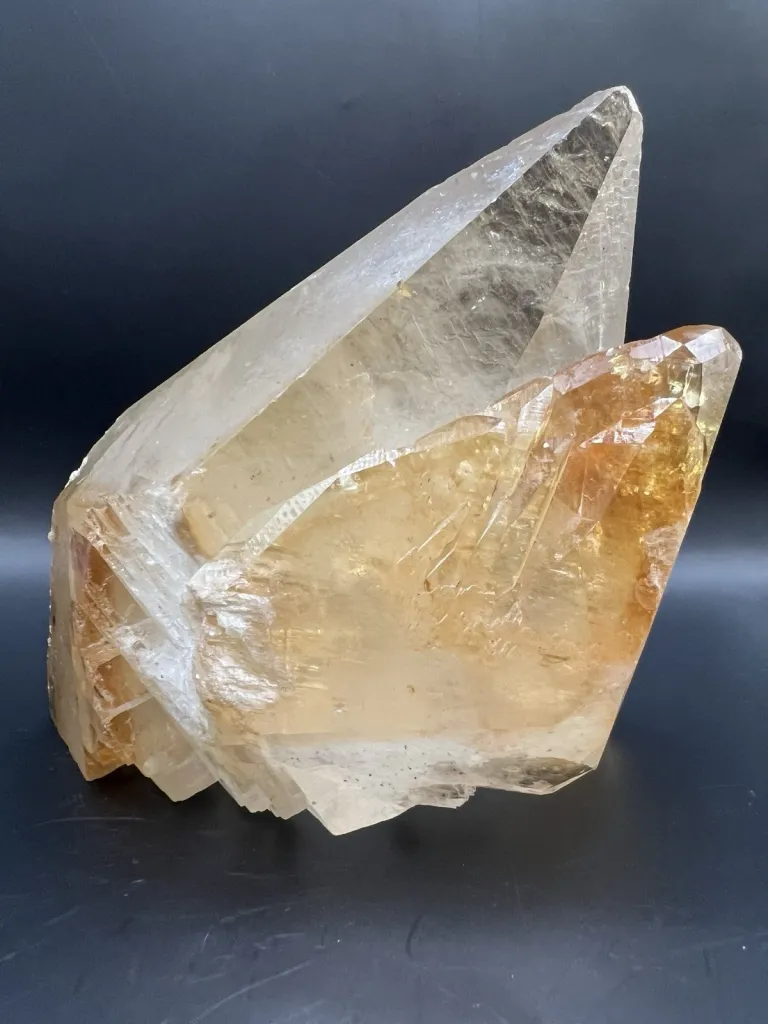 Calcite from Elmwood Mine - 10064 image