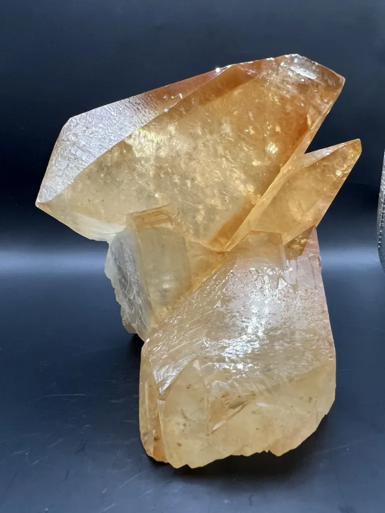 Calcite from Elmwood Mine - 10065 image