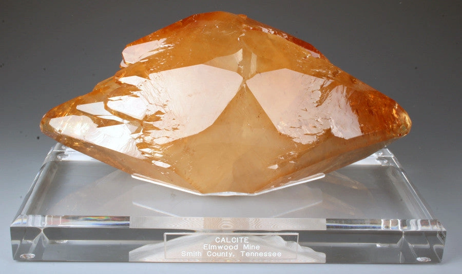 Calcite from Elmwood Mine, Tennessee, USA image