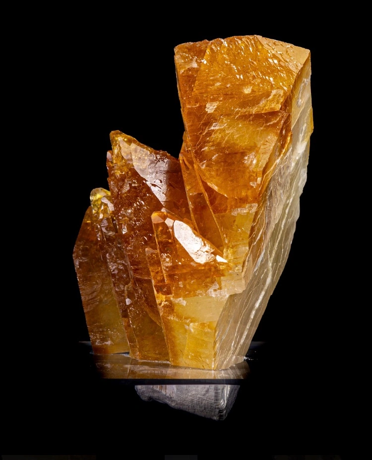 Calcite from Elmwood Mine, Tennessee, USA - image 3