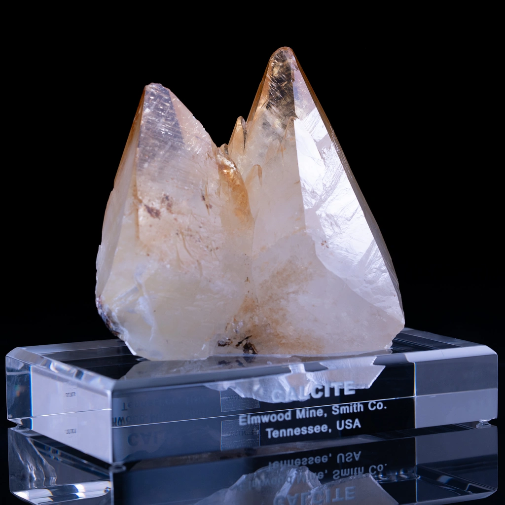 Calcite from Elmwood Mine, Tennessee, USA image
